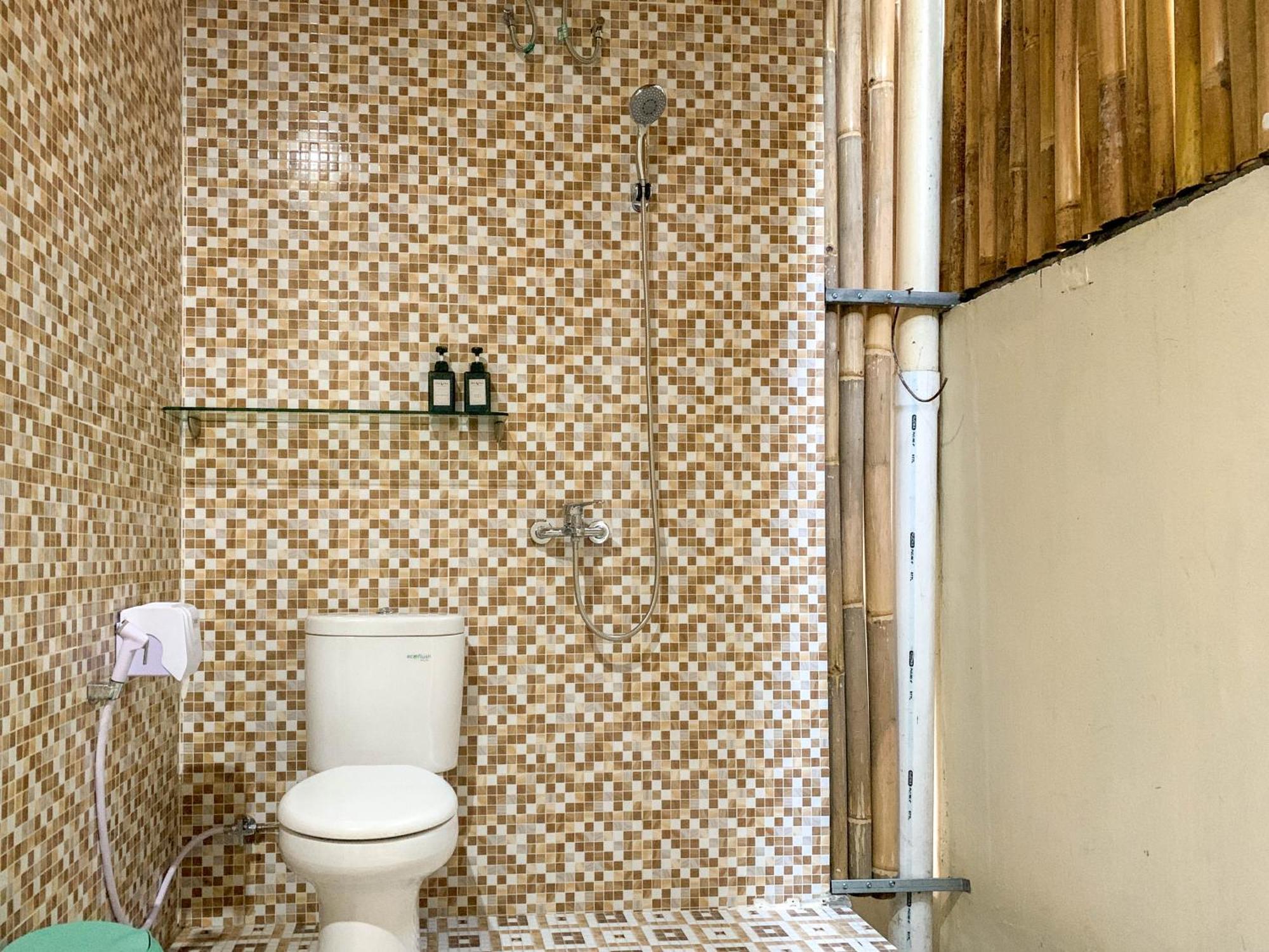 Candra Loka Studio & Apartment By The Loka Kerobokan Exterior foto